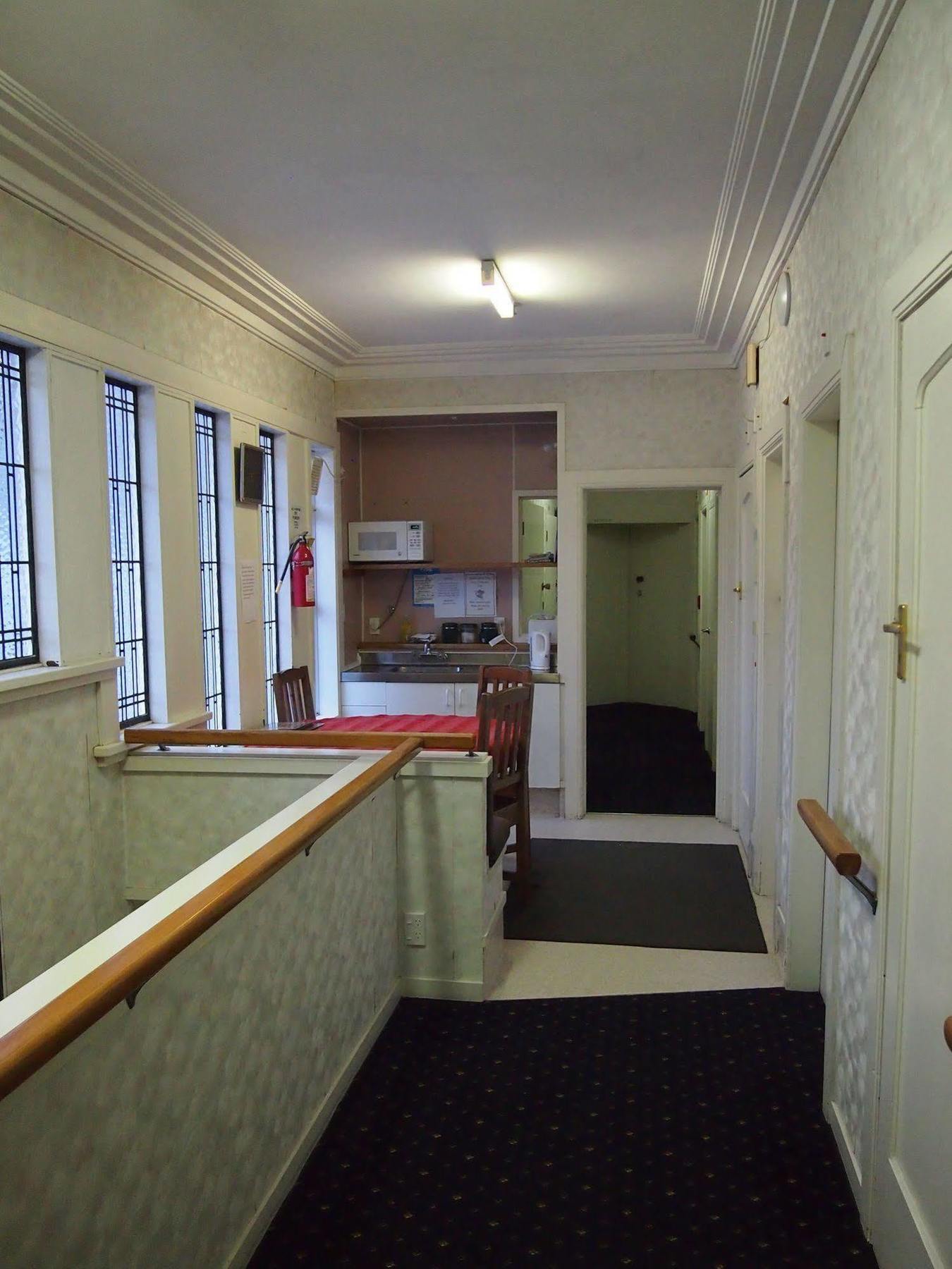 Kiwis Nest Backpackers And Budget Accommodation Dunedin Extérieur photo